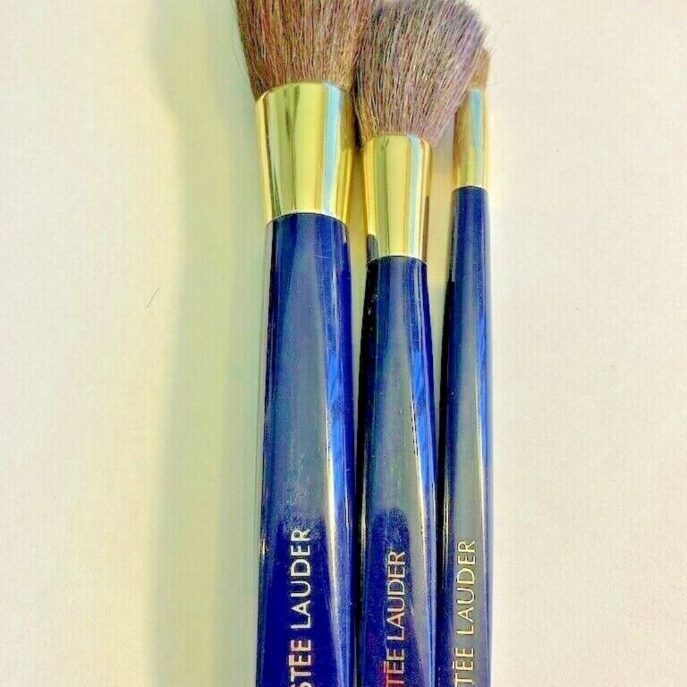 Set of 3!  Estee Lauder Blue Tone MakeUp Brushes ~ Assorted Sizes